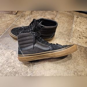 Men's High Top Vans Shoes Size 10.5